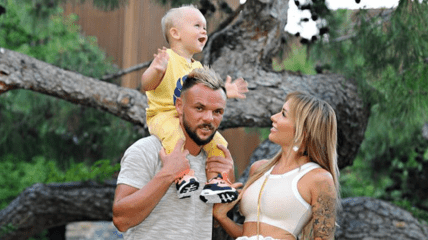 Николай Морозюк с женой и сыном