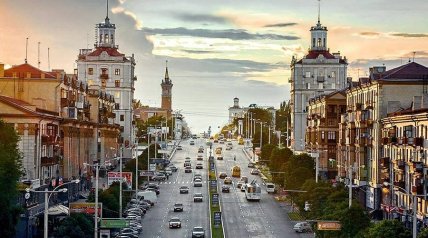 Дома 171 и 214 на Соборном проспекте