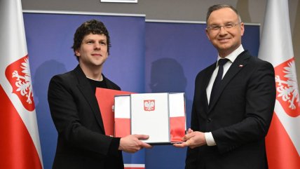 Джесси Айзенберг поляк