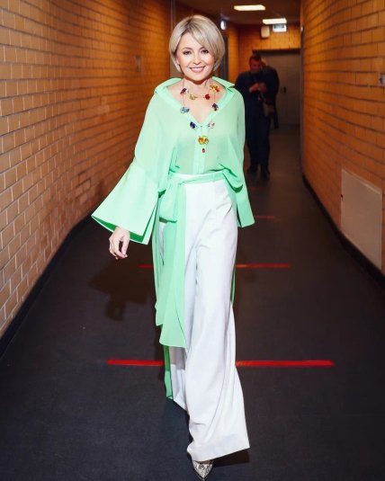 Анжелика Варум