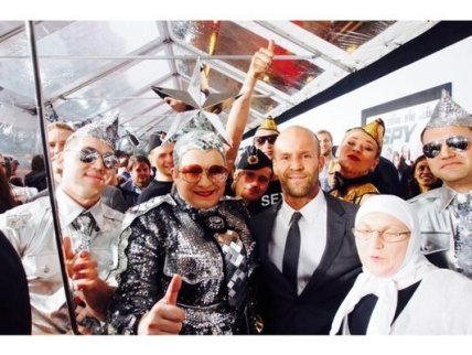 Верка Сердючка оторвалась на премьере "Шпионки" в Нью-Йорке