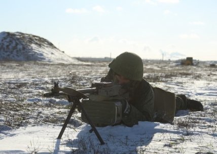 Розвідники випробовували свої вміння стріляти