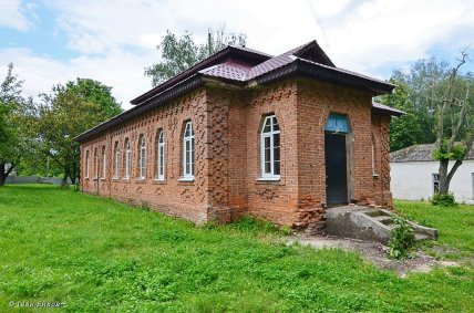 Земська лікарня в смт. Чорнухи