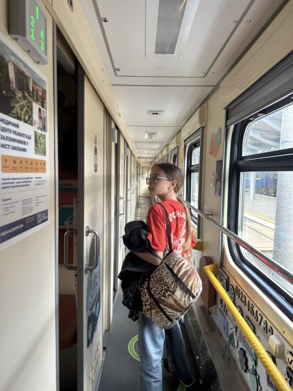 Дитячий вагон УЗ