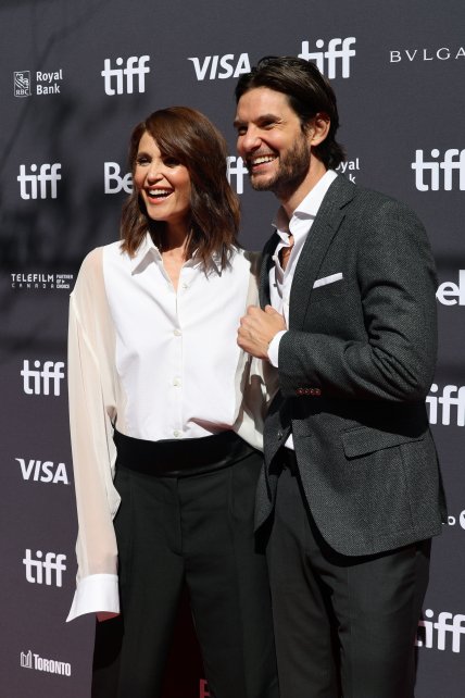 Бен Барнс Джемма Артертон