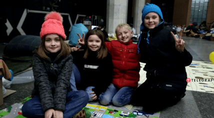 Дети в харьковском метро в начале полномасштабного вторжения