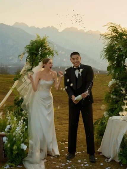 Весілля Олени Дяченко та Лі Чженху