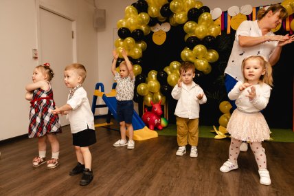 Honey Academy, праздник