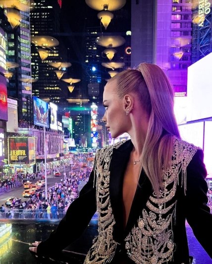 виктория апанасенко