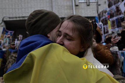 Як проходив обмін полоненими на Великдень у 2026