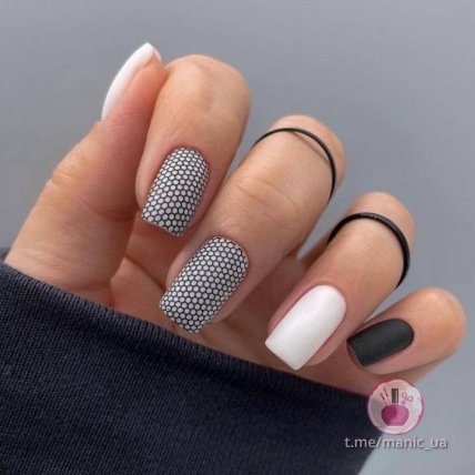 Чорно-білий модерн