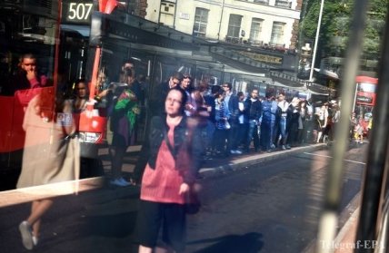 В Лондоне остановилось метро