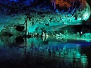 Подземный водопад