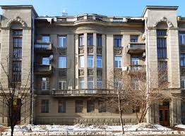 Здание №10 на улице Шелковичной в Киеве