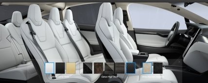 Tesla показала новый кроссовер Model X  