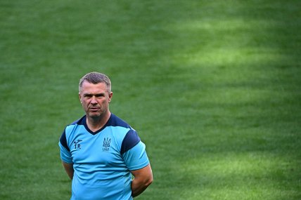 Сергей Ребров