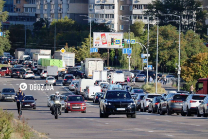 В Киеве из-за перекрытия мостов после ударов РФ возник транспортный коллапс 2 октября