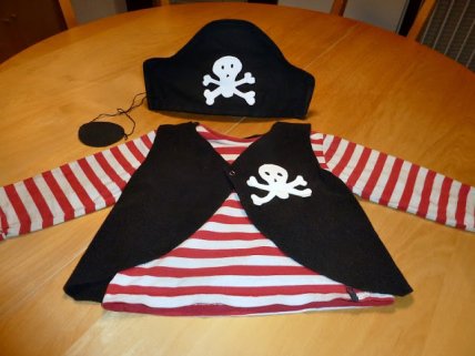 Мастерим дополнительные аксессуары для пиратского костюма