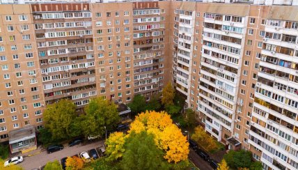 Панельний будинок