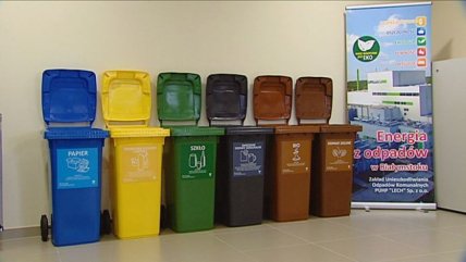 Контейнери длля сортування сміття в Польщі