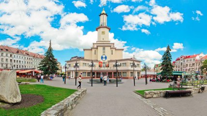 Ратуша в Івано-Франківську