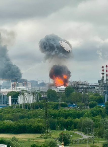 Последствия удара по НПЗ в Москве
