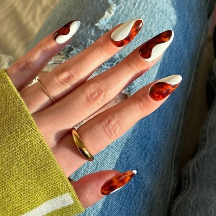 Черепаховый маникюр