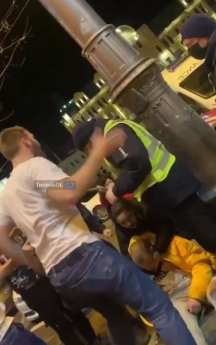 Драка в Харькове 21.11.2021