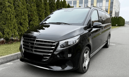 Як виглялає авто дружини Пупени