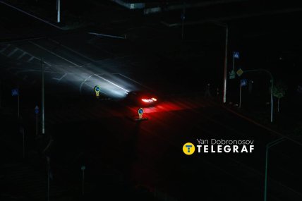 Дороги освітлюють лише фари транспорту та авто