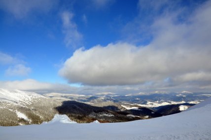 Гора Драгобрат у Карпатах