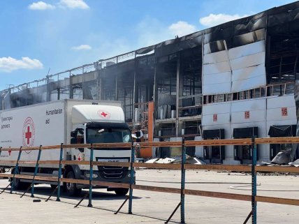 Склад Червого Хреста після атаки росіян