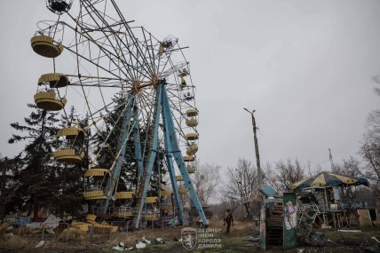 Зруйнований парк розваг в Костянтинівці