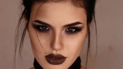 Вы рисуете слишком темные "смоки-айс"