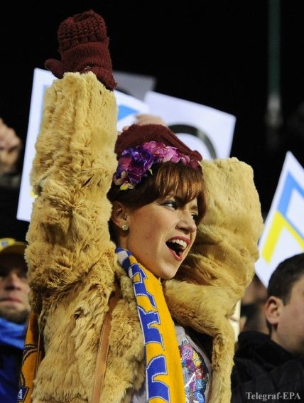 Болельщица Украины