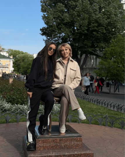 Ксенія Мішина з мамою