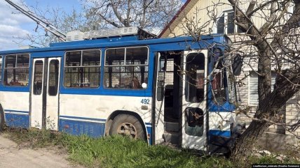 У Херсоні від атаки росіян загинув водій тролейбуса