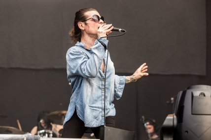 Фанати хеві-металу не дуже раді трансгендерам, але Міна Капуто не сумує