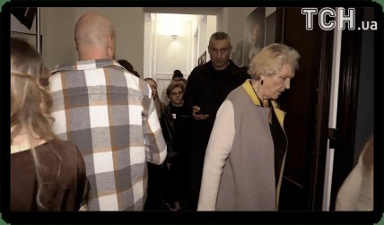 Виталий Кличко как выглядит мама