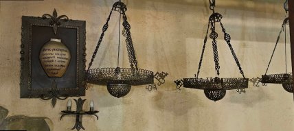 Декоративные элементы в кафе "Ярослава" в Киеве