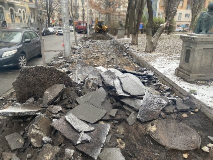 Реконструкція скверу на Гончара, Київ