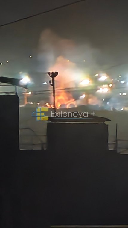Пожар в районе металлокомбината в Липеце после атаки 28 октября 2026