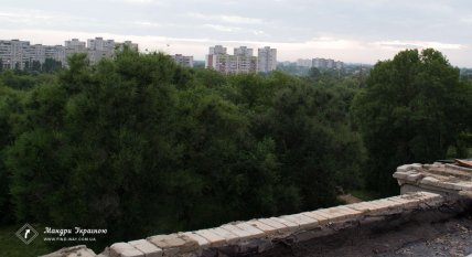 Заброшенное авиационное училище Грицевца на Рогане