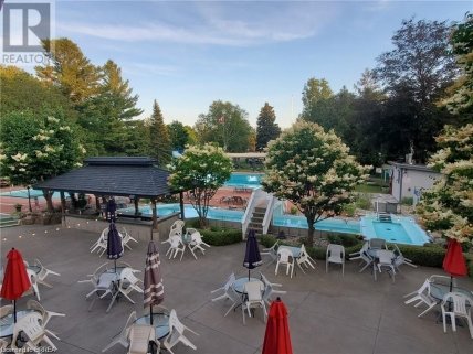 Дешевый дом в Канаде на нудистском курорте фото 5