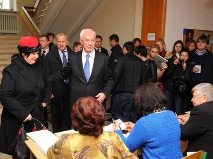 Николай и Людмила Азаровы фото