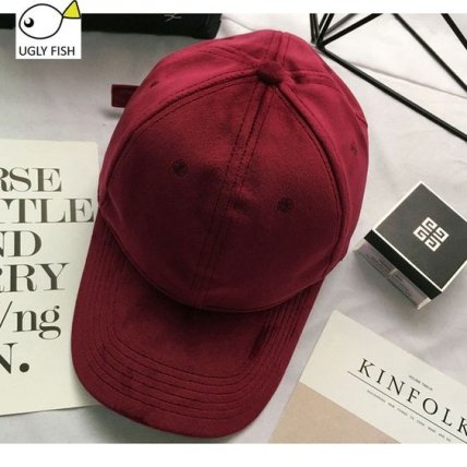 Вельветова кепка