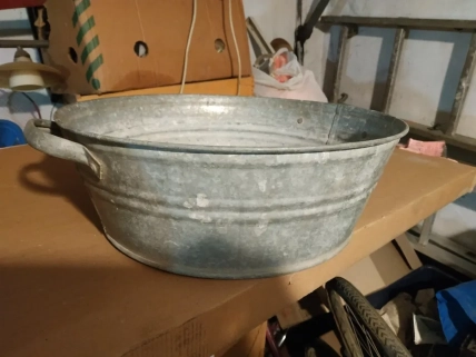 Чому досі користуються оцинкованими тазами