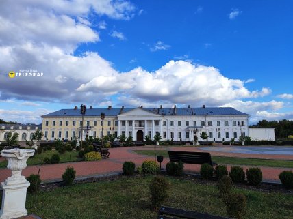 Палац Потоцьких, Тульчин, фото