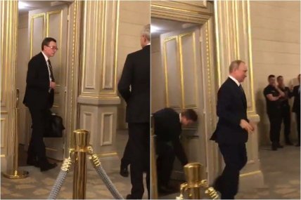 Як за Путіним ходять зі спеціальною валізою