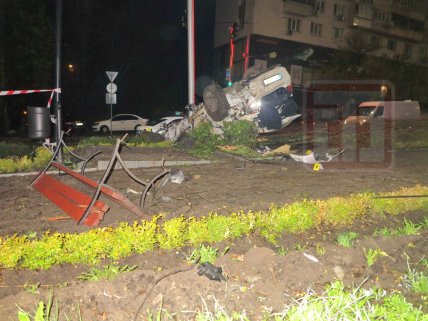 ДТП с Инфинити в Киеве с погибшей